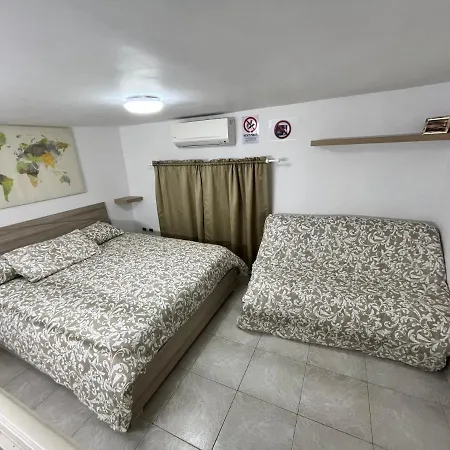 فندق مبيت وإفطار Regy 3*