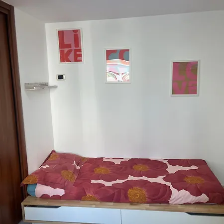 Regy فندق مبيت وإفطار