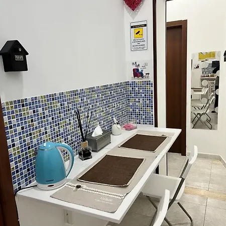 Couette-café Regy Naples