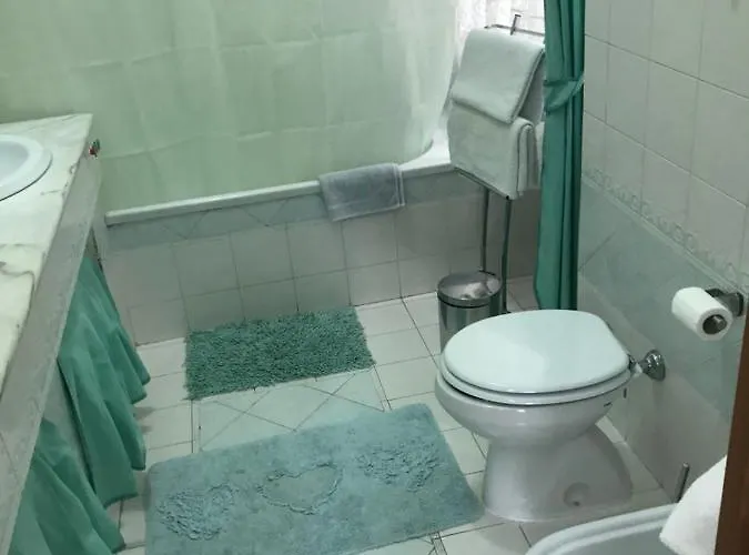 Regy Bed & Breakfast