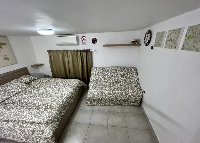 Bed & Breakfast Regy 3*